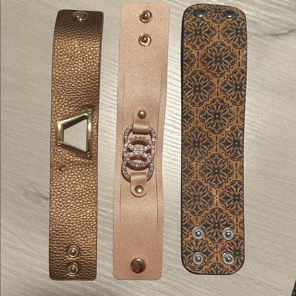 Brown and Gold Patterned Leather Bracelets / Set of 3